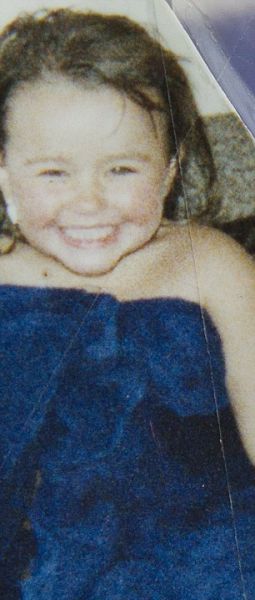 The Crazy Lady Who Turned Herself into a Living Caricature