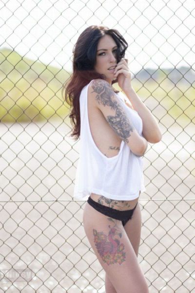 Girls Who Make Tattoos Look Hot