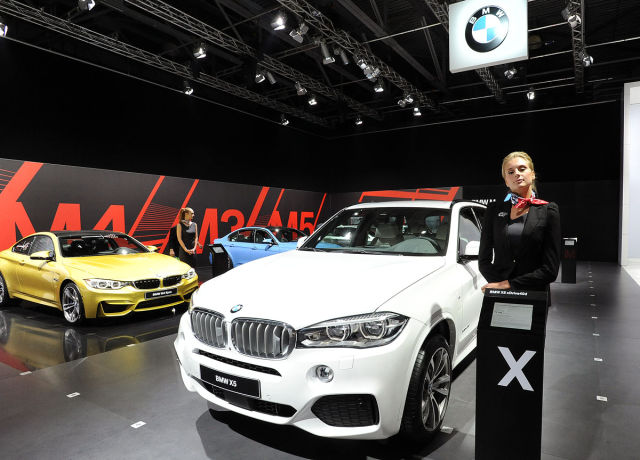 Moscow’s International Automobile Salon Had Lots of Eye-candy for the Men