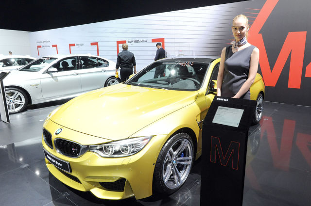 Moscow’s International Automobile Salon Had Lots of Eye-candy for the Men