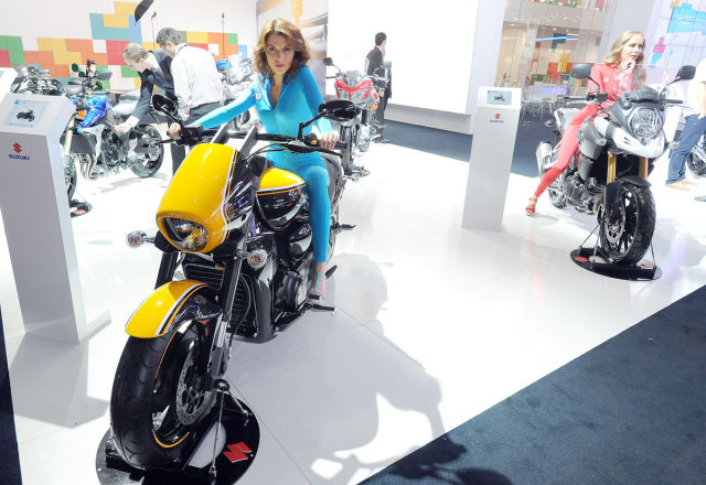 Moscow’s International Automobile Salon Had Lots of Eye-candy for the Men