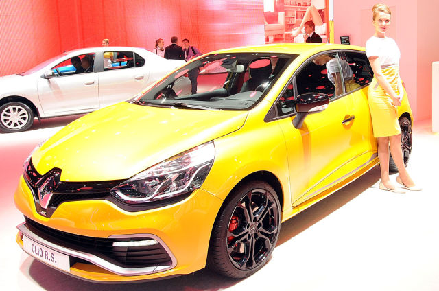 Moscow’s International Automobile Salon Had Lots of Eye-candy for the Men