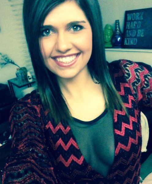 Girls Who Make Mesh Dress Look Amazing