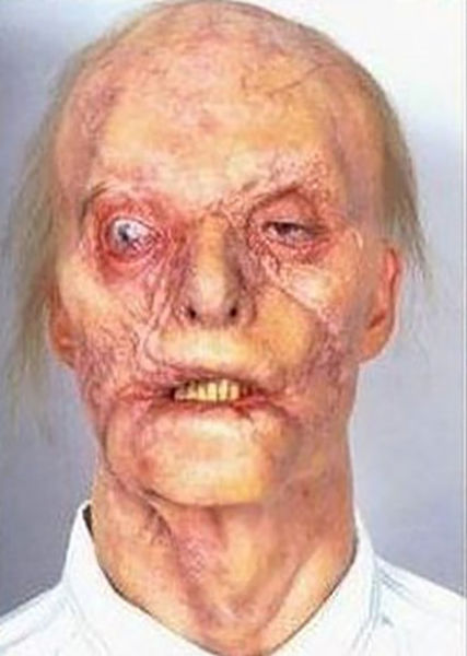 Gary Oldman’s Impressive Makeup Makeover for Hannibal