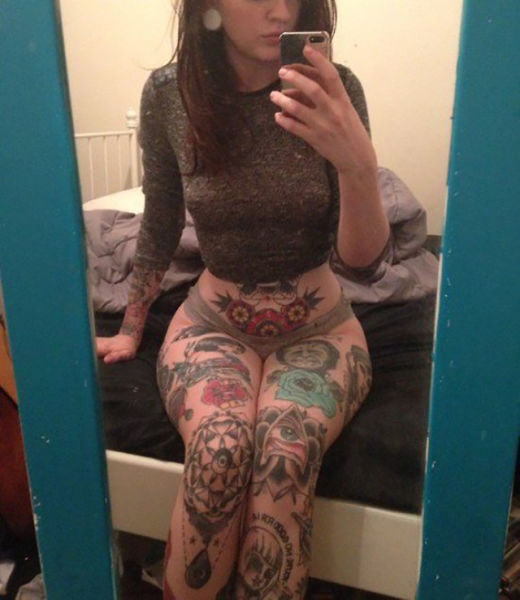 Sexy Girls Showing Off Stunning Tattoos