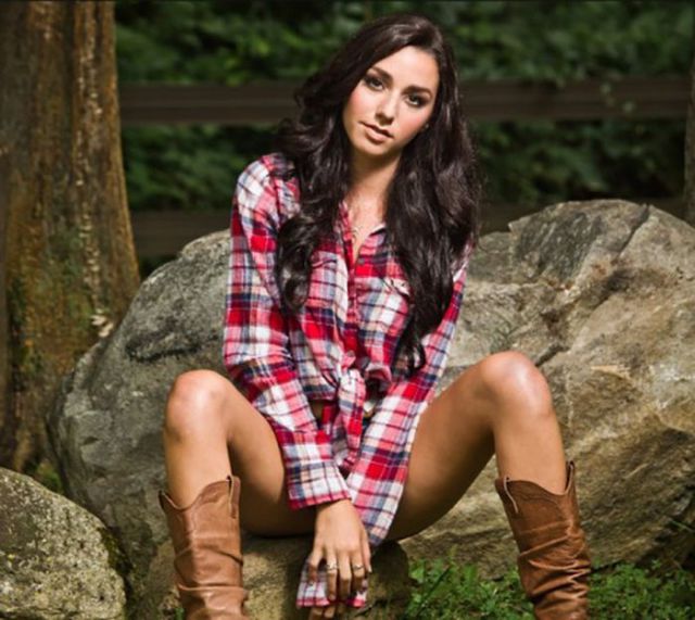 Cute Cowgirls are the Best Thing about the American South