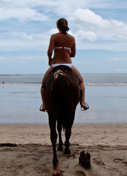 Cute Cowgirls are the Best Thing about the American South