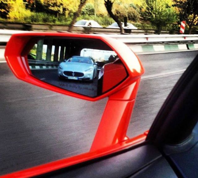 Tehran’s Rich Kids Boast about Their Lives on Instagram