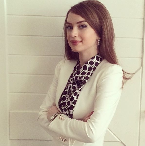 Tehran’s Rich Kids Boast about Their Lives on Instagram