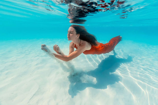This Woman Could Be a Real Life Mermaid