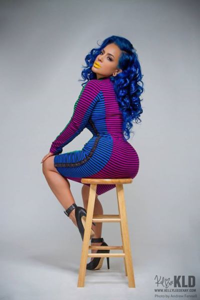 The Girl with the Tiniest Waist