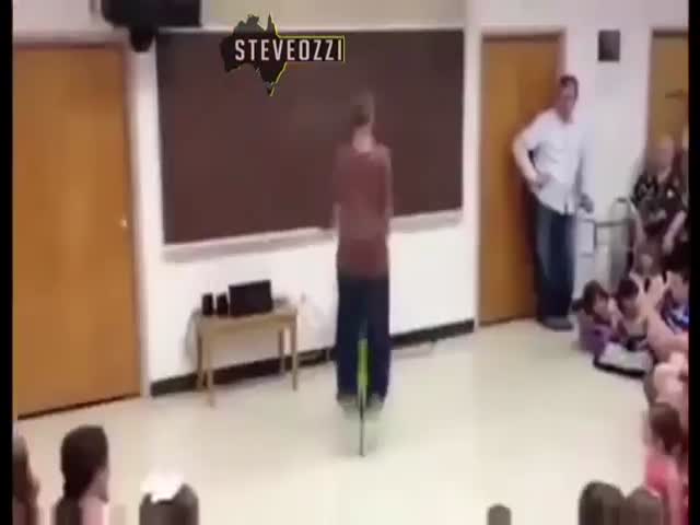 WWE Wrestler Uses His Finishing Move on Unsuspecting Victims - Part 2 