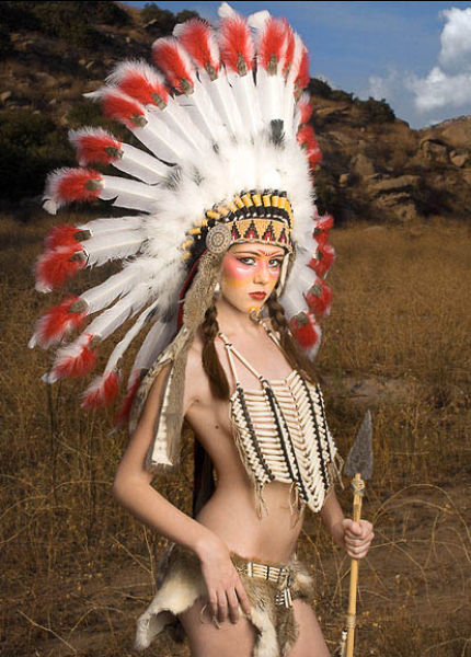 Sexy Girls Dressed in Hot Native American Outfits
