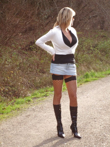 A Few Girls on the Roads