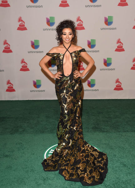 the best celebrity side boobs of 2014 100 pics 36.html - 100 HD Photos | Premium Gallery 2014