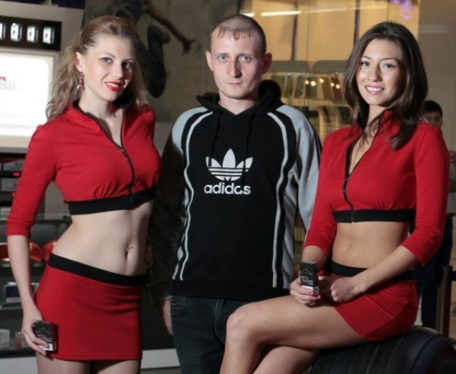 Average Pictures Found on Russian Social Networks