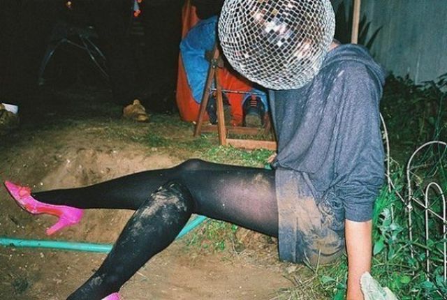 Average Pictures Found on Russian Social Networks