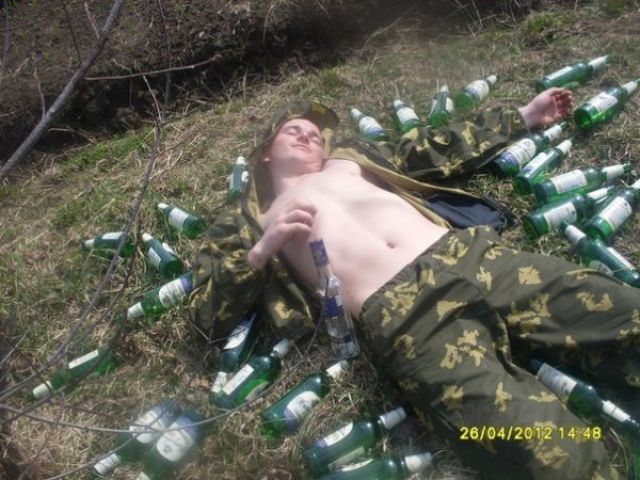 Average Pictures Found on Russian Social Networks