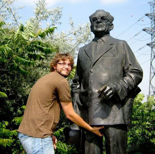 Some People Can Turn Statues and Sculptures into Something Vulgar