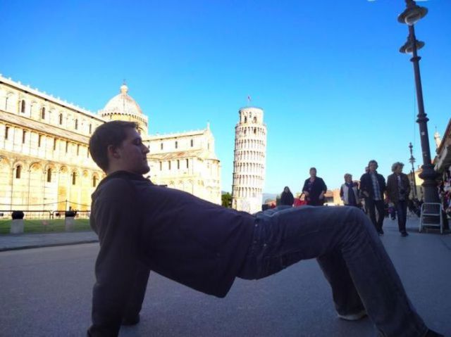 Some People Can Turn Statues and Sculptures into Something Vulgar