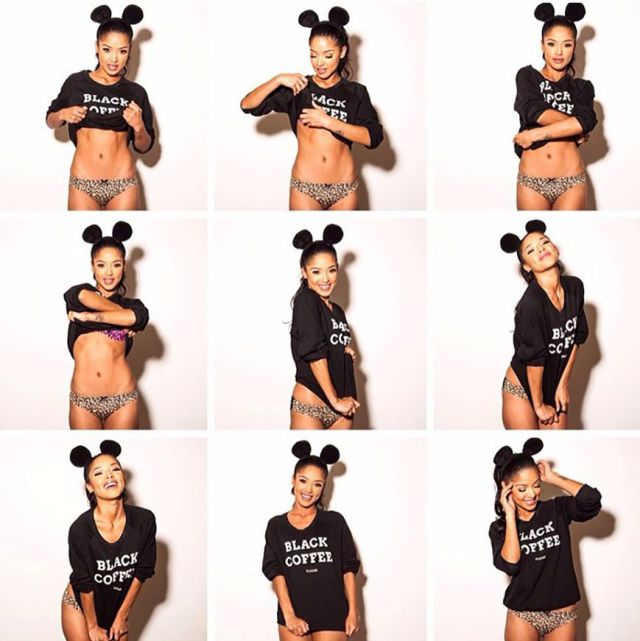 Sexy Girls Get Undressed for the Camera