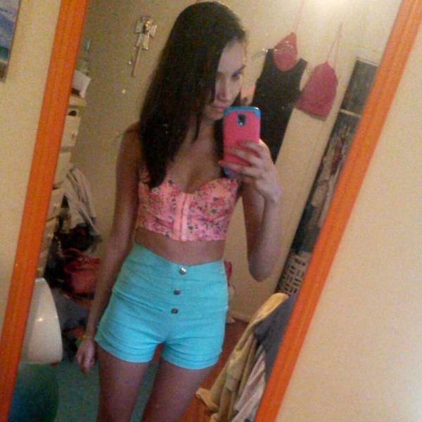 Sexy Girls Who Have Really Messy Rooms