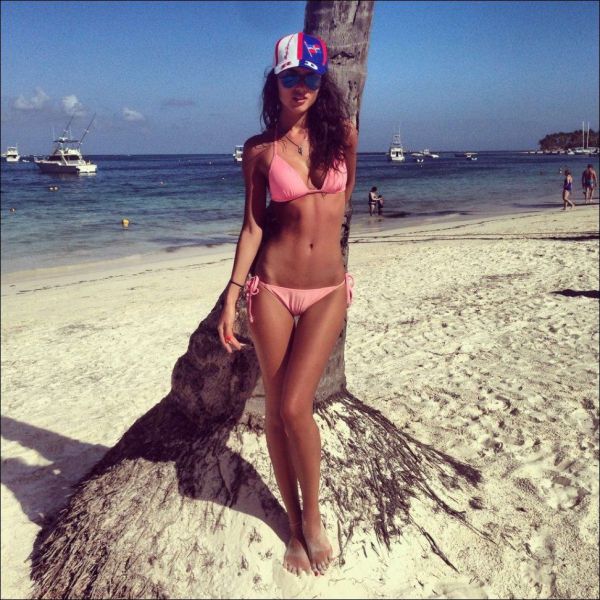 Girls in Bikinis are a Hot Combination