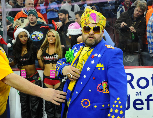 A New Winner Is Crowned in the 2015 Wing Bowl Contest