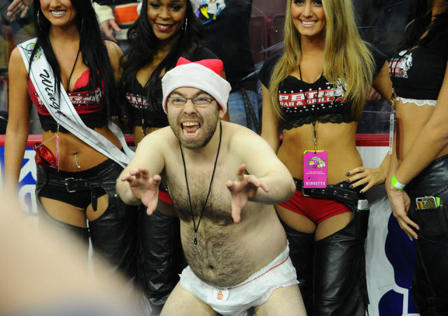 A New Winner Is Crowned in the 2015 Wing Bowl Contest