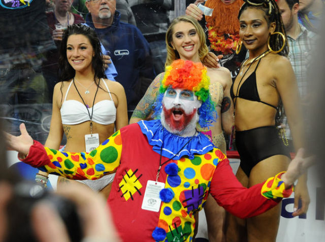 A New Winner Is Crowned in the 2015 Wing Bowl Contest