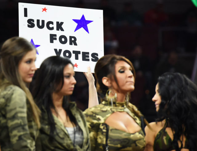 A New Winner Is Crowned in the 2015 Wing Bowl Contest
