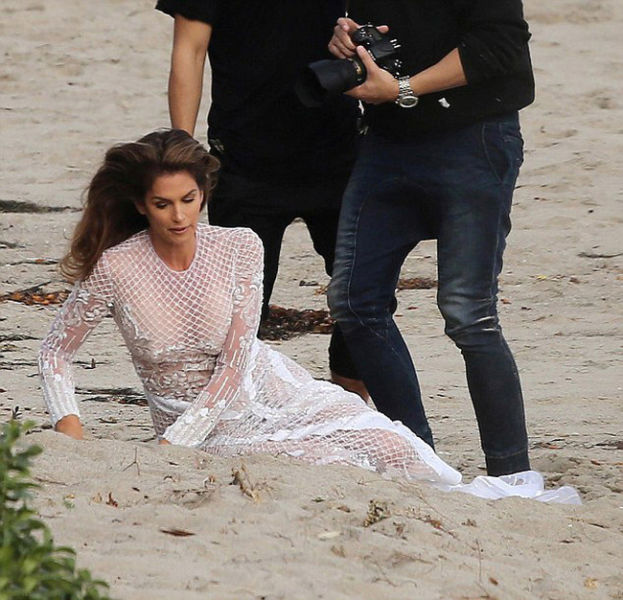 Cindy Crawford Goes Braless on the Beach