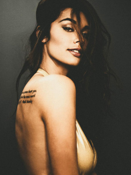 Beautiful Photos of the Stunning Female Form