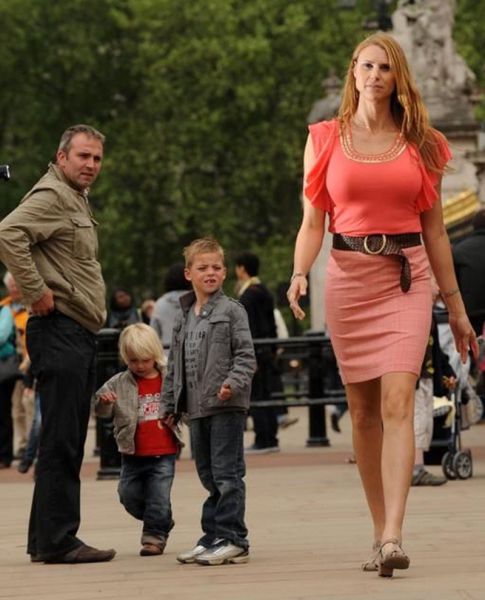 The Tallest Model in the World