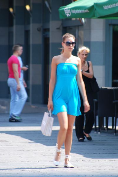 Hot Girls You Meet on the Streets