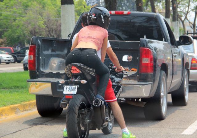 Hot Girls You Meet on the Streets