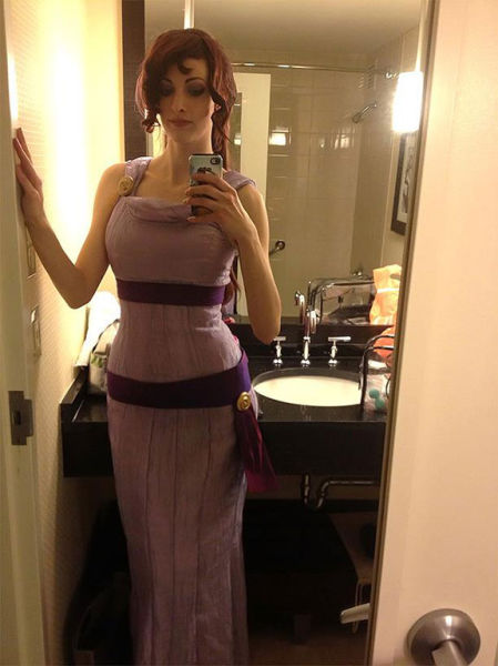 Hot Girls Who Make Cosplay Look Sexy