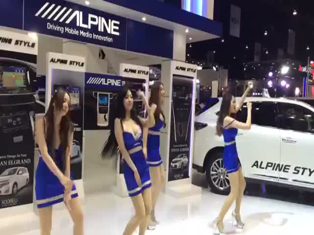 Hot Girls Dancing Awkwardly at a Bangkok Motor Show (VIDEO)