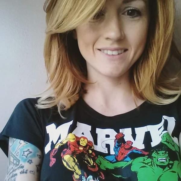 Geeky Fangirls Show off Their Secret Comic Crush