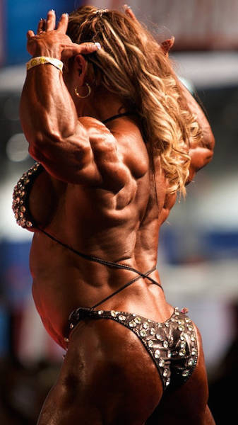 These Female Bodybuilders Will Easily Kick Your Ass
