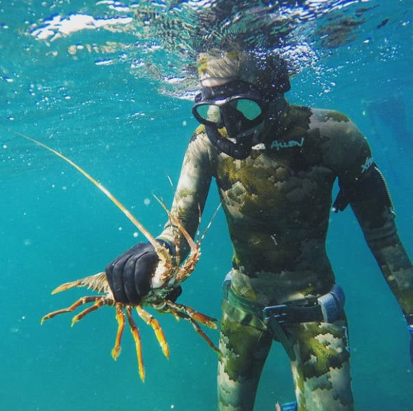 The Hottest Spear-Fisherwoman in the World