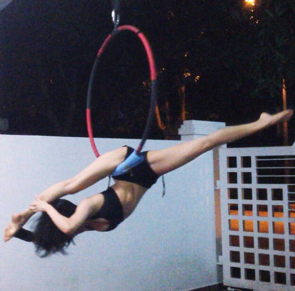 This Bendy Girl Has All Kinds of Skills in the Air