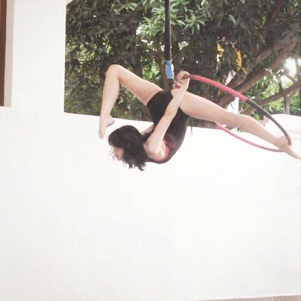 This Bendy Girl Has All Kinds of Skills in the Air