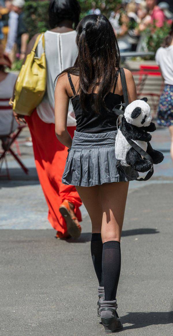 The Beautiful Babes of the City Streets