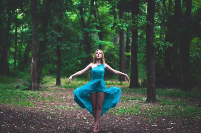 Summer Dresses are the Sexiest Sight around