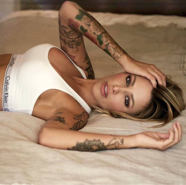 Girls Who Make Tattoos Look Hot