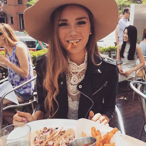 Girls Give Gluten-Free the Middle Finger