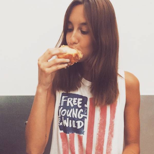 Girls Give Gluten-Free the Middle Finger