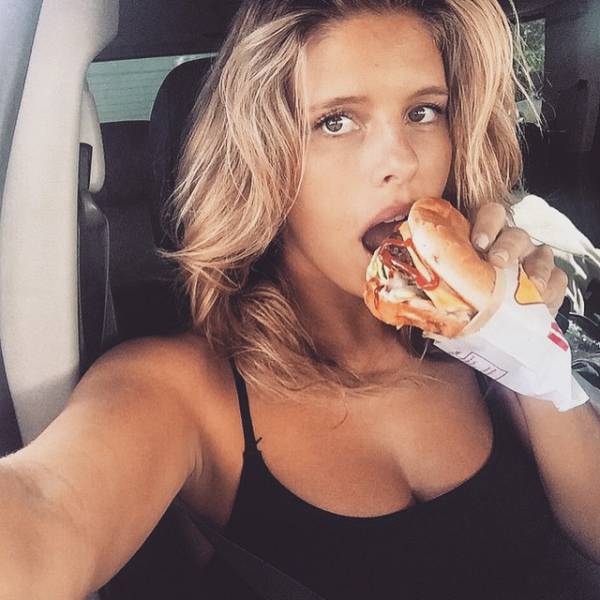 Girls Give Gluten-Free the Middle Finger