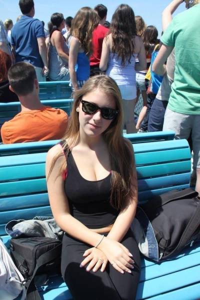 Boobs Make the World Brighte